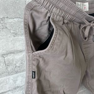 FairPlay tapered elastic cuff pants